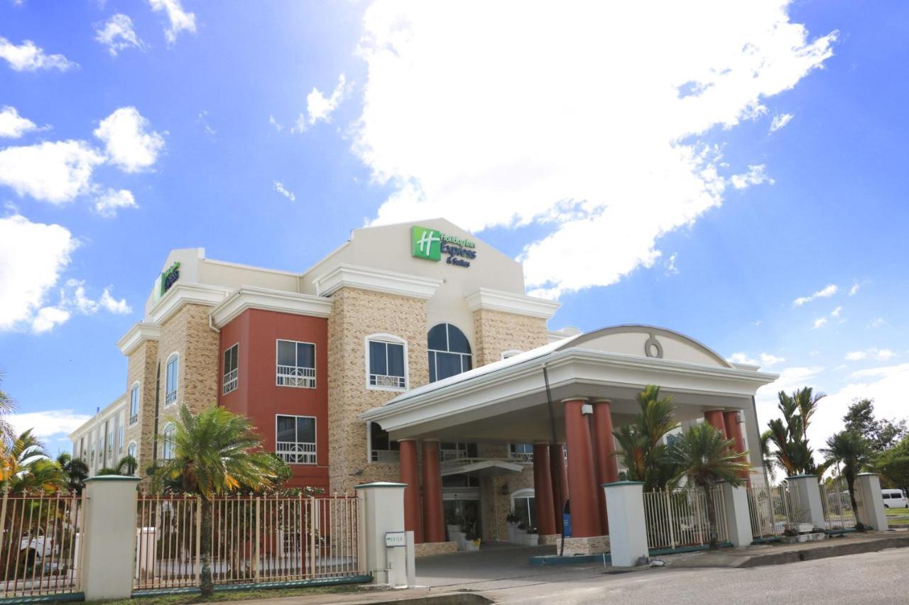 Holiday Inn Express Trincity, An Ihg Hotel Piarco Dış mekan fotoğraf