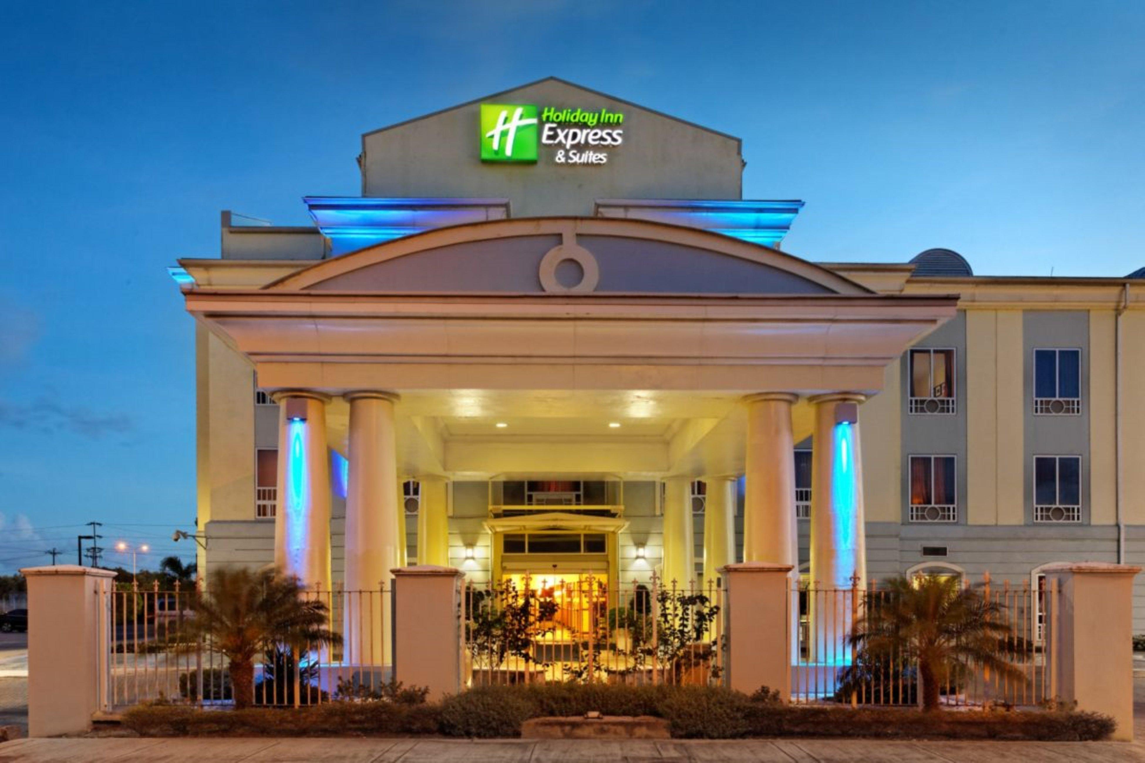 Holiday Inn Express Trincity By Ihg Piarco Dış mekan fotoğraf