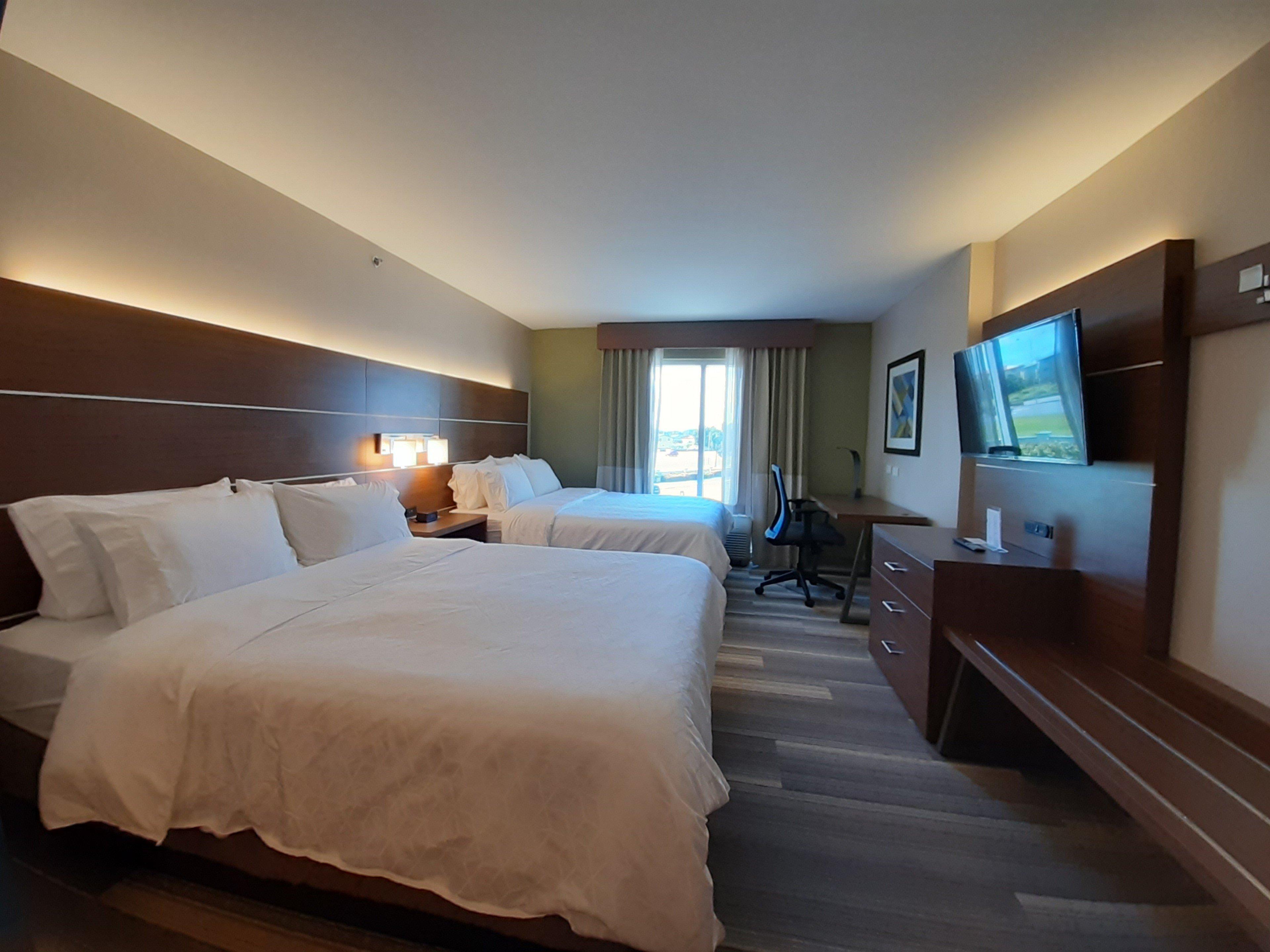Holiday Inn Express Trincity By Ihg Piarco Dış mekan fotoğraf